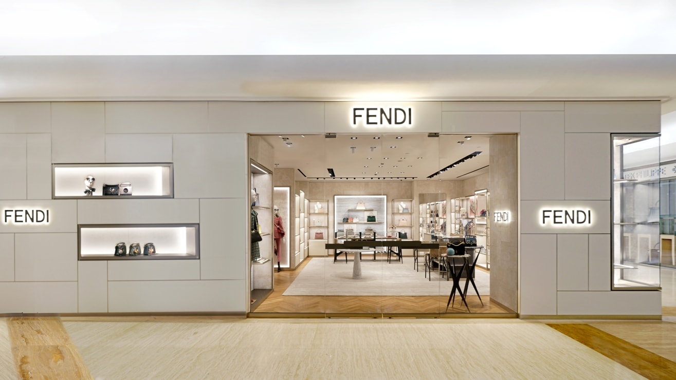 fendi-plaza-indonesia-exterior-3-min